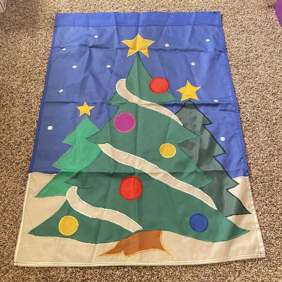 Christmas Tree Holiday Winter Snow Star Banner House Garden Yard Flag 28" x 40" - Picture 1 of 4